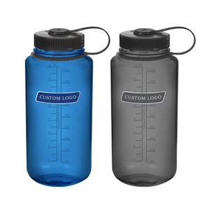Custom Logo Reusable Sports Plastic Water Bottle with Handle